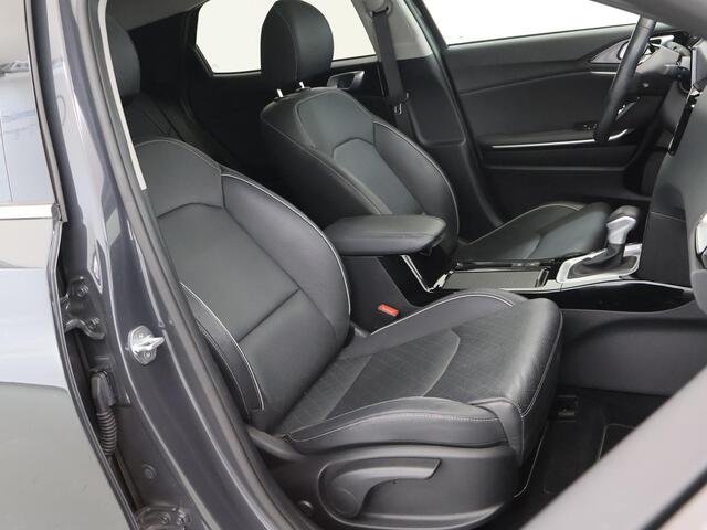 KIA Xceed 1.6 GDi PHEV ExecutiveLine | Panoramadak | Lederen Bekleding | Stoelventilatie | Elektrisch verstelb. bestuurdersstoel met geheugen | Stoel/Stuurwielverwarming