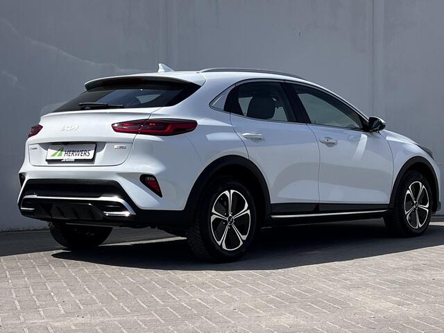 KIA Xceed 1.6 GDi PHEV DynamicLine Automaat / Dealer onderhouden / Navigatie via Apple Carplay Android / Stuur- en stoelverwarming / All Season banden /