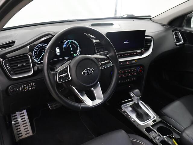 KIA Xceed 1.6 GDi PHEV ExecutiveLine | Panoramadak | Lederen Bekleding | Stoelventilatie | Elektrisch verstelb. bestuurdersstoel met geheugen | Stoel/Stuurwielverwarming