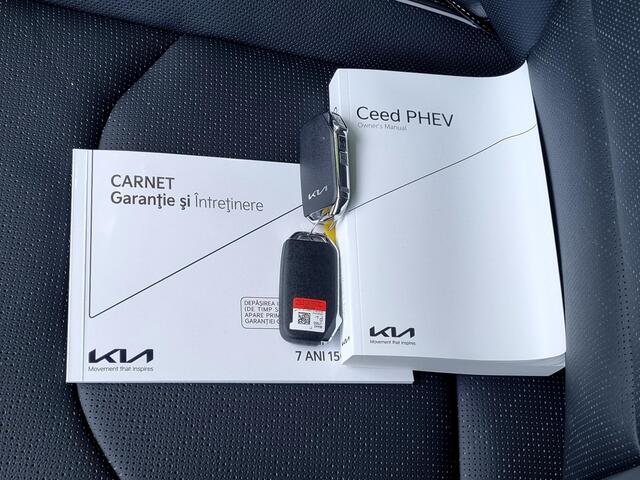KIA Xceed 1.6 GDi PHEV ExecutiveLine Automaat / 7 Jaar Fabrieksgarantie / Nieuw / Elektr. Achterklep / Navigatie / Camera / Stoelventilatie / Stoelverwarming