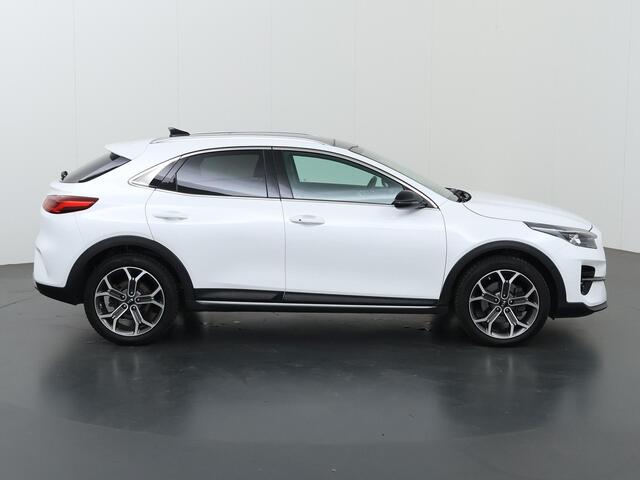 KIA Xceed 1.6 GDi PHEV ExecutiveLine | Navigatiesysteem | Parkeercamera | Leder | Stoel&Stuurwielverwarming |