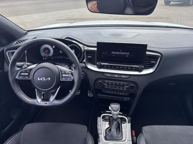 KIA Xceed 1.5 T-GDi GT-Line / Parelmoer Wit / NL Auto / Eerste Eigenaar / Panoramadak / Navi / Applecarplay/Androidauto /