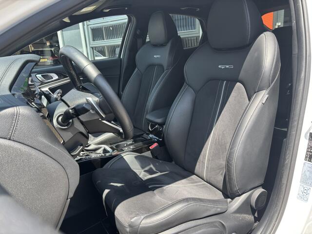 KIA Xceed 1.5 T-GDi GT-Line / Parelmoer Wit / NL Auto / Eerste Eigenaar / Panoramadak / Navi / Applecarplay/Androidauto /