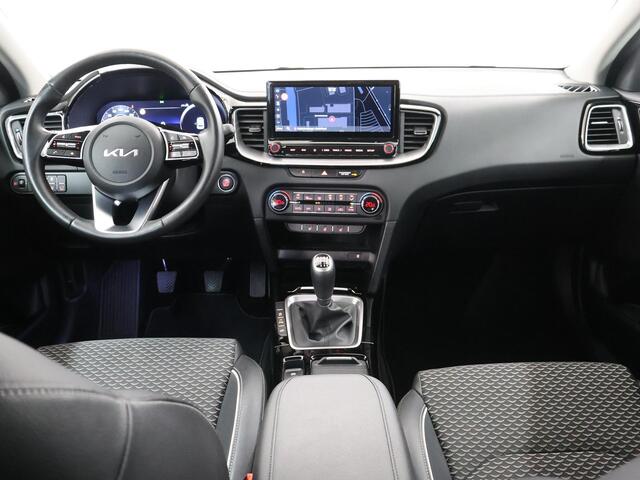 KIA Xceed 1.0 T-GDi DynamicPlusLine | Stoel/Stuurwielverwarming | Navigatie | Parkeercamera | Climate control