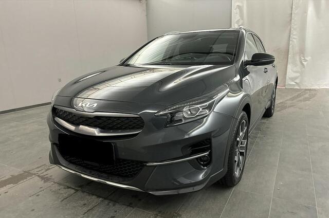 KIA Xceed 1.6 GDi PHEV ExecutiveLine | Kia Logo nieuw, Schuifdak, Stoel ventilatie, Elektr. stoel, Dodehoekherkenning, Elekr. achterklep, 18 inch velgen, 1e eigenaar, dealer onderhouden, 1300 kg trekgewicht!