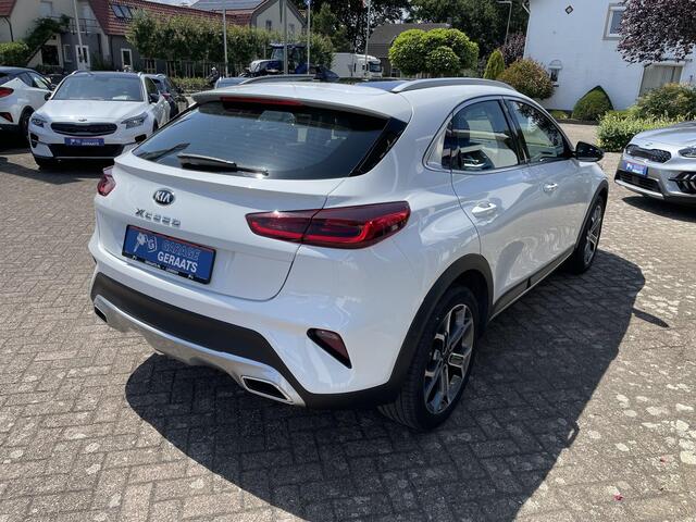 KIA Xceed 1.6 GDi PHEV ExecutiveLine | Trekhaak, Schuifdak, Stoel ventilatie, Digitaal Display, Lederen bekleding, Parkeersensoren V+A, 18 inch velgen, FULL OPTION!