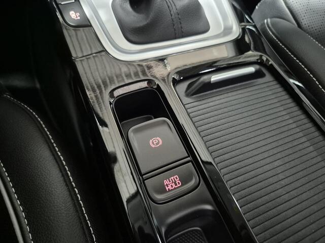 KIA Xceed 1.6 GDi PHEV ExecutiveLine Mega luxe , Trekhaak, Plug-in , Open dak ect ect !