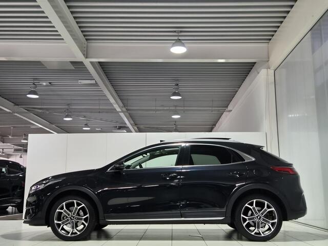 KIA Xceed 1.6 GDi PHEV ExecutiveLine Mega luxe , Trekhaak, Plug-in , Open dak ect ect !