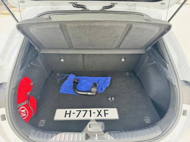 KIA Xceed 1.4 T-GDi DynamicPlusLine NL-Dealerauto ! | Trekhaak | Stoel&Stuurverw. | 140pk