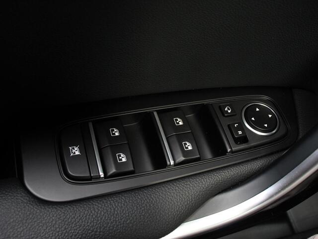 KIA Xceed 1.6 GDi PHEV DynamicLine | Navigatie | Camera | Climate Control | Cruise control adaptive | Lane assist | Lichtmetalen Velgen | Stoelverwarming