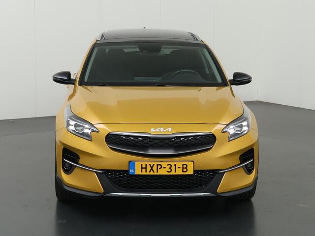 KIA Xceed 1.6 GDi PHEV ExecutiveLine | Panoramadak | Lederen Bekleding | Stoelventilatie | Elektrisch verstelb. bestuurdersstoel met geheugen | Stoel/Stuurwielverwarming
