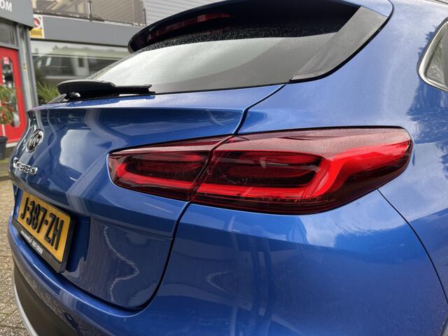 KIA Xceed 1.6 GDi PHEV DynamicLine Automaat, Trekhaak, Carplay, Cruise.