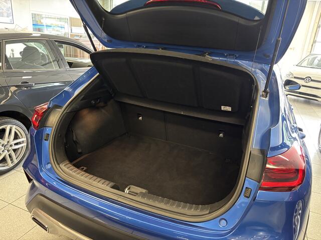 KIA Xceed 1.0 T-GDi * STOEL+STUUR VERW. * CARPLAY * CAMERA