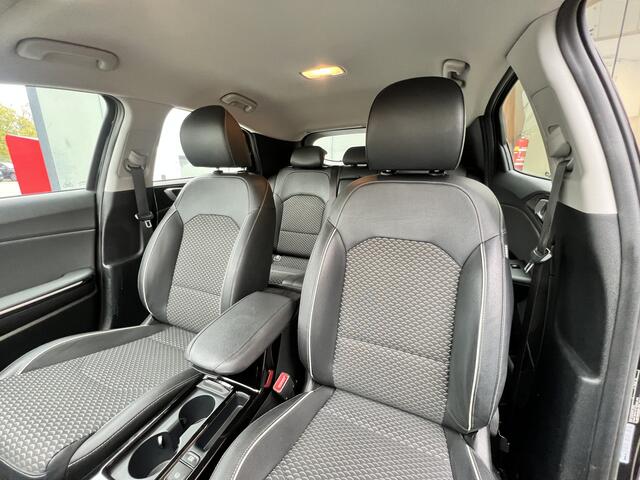 KIA Xceed 1.6 GDi PHEV DynamicPlusLine Adaptieve Cruise control | Camera | Dodehoek sensoren