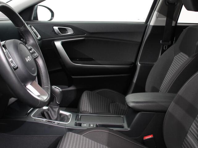 KIA Xceed 1.0 T-GDi 120pk ComfortLine | Camera | Navigatie | Apple Carplay/Android Auto | Climate Control | Cruise control | Lichtmetalen velgen