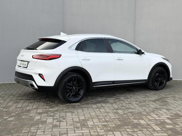 KIA Xceed 1.6 GDi PHEV ExecutiveLine / 7 jaar Fabrieksgarantie / Dealer Onderhouden / EAER 42 km / Adaptieve Cruise / Camera / Apple Carplay & Android Auto / Stoel & Stuurwielverwarming / DAB /