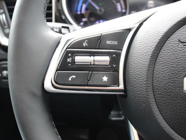 KIA Xceed 1.6 GDi PHEV DynamicLine | Navigatie | Camera | Climate Control | Cruise control adaptive | Lane assist | Lichtmetalen Velgen | Stoelverwarming