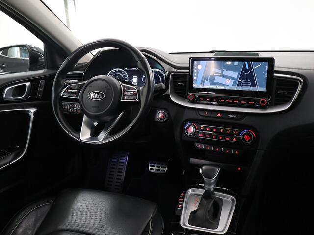 KIA Xceed 1.6 GDi PHEV ExecutiveLine | Trekhaak | Panoramadak | Lederen Bekleding | Stoelventilatie | Elektrisch verstelb. bestuurdersstoel met geheugen | Stoel/Stuurwielverwarming