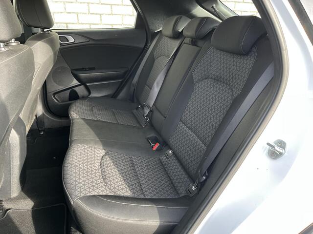 KIA Xceed 1.0 T-GDi ComfortLine | Trekhaak | Achteruitrijcamera | Apple CarPlay / Android Auto | Climate Control |