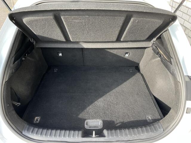 KIA Xceed 1.0 T-GDi ComfortLine | Trekhaak | Achteruitrijcamera | Apple CarPlay / Android Auto | Climate Control |