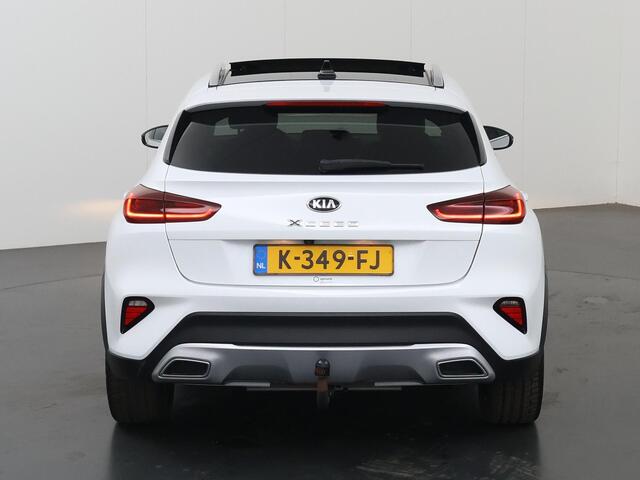 KIA Xceed 1.6 GDi PHEV ExecutiveLine | Trekhaak | Panoramadak | Lederen Bekleding | Stoelventilatie | Elektrisch verstelb. bestuurdersstoel met geheugen | Stoel/Stuurwielverwarming