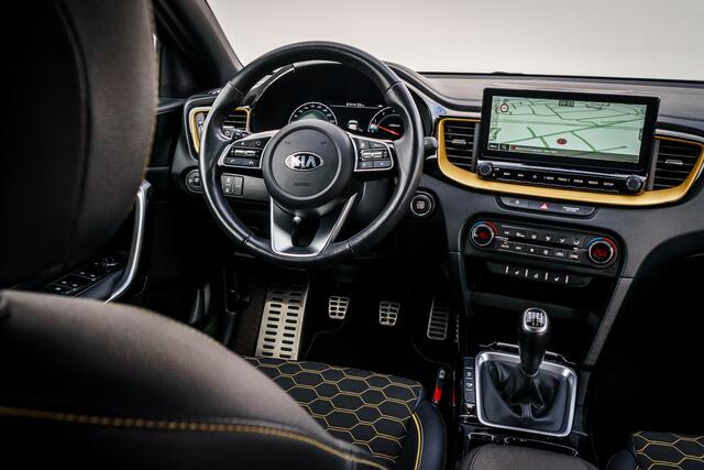 KIA Xceed 1.4 140 pk T-GDi DynamicPlusLine | 10 Jaar Kia Garantie | Ned Auto | 49.999 KM, | Glazen schuif-/kanteldak | Navi | Clima | Camera | Cruise | Pdc | Led | 18 Inch Lmv |