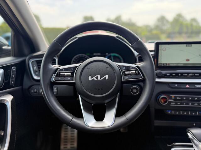 KIA Xceed 1.6 GDi 141PK PHEV ExecutiveLine 1ste Eigenaar Navi | Camera | Panorama | ACC | Memory | Leer