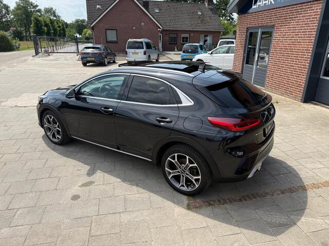KIA Xceed 1.6 GDi 141PK PHEV ExecutiveLine 1ste Eigenaar Navi | Camera | Panorama | ACC | Memory | Leer