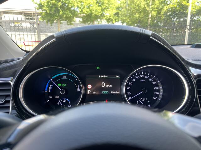 KIA Xceed 1.6 GDi PHEV DynamicPlusLine // KEYLESS // HALF LEDER // CAMERA+SENSOREN // STUUR+STOELVERARMING // NAVI+CARPLAY //