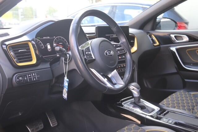 KIA Xceed 1.4 T-GDi DynamicPlusLine Automaat, Stoel & Stuurverwarmd, Camera, Cruise, Pano
