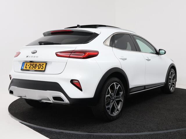KIA Xceed 1.5 T-GDI MHEV DynamicPlusLine Style Pack Elektrisch glazen schuif-/kanteldak Onderweg-naar-dealer