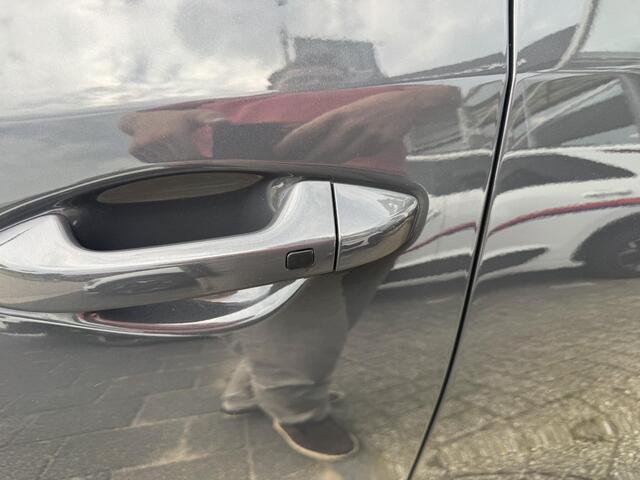 KIA Xceed 1.5 T-GDI MHEV DynamicPlusLine Style Pack Schuif/Kanteldak, Navigatie, Stoel/Stuurverwarming, Elektrische Achterklep, Draadloos Opladen, Enz...