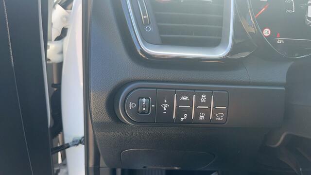 KIA Xceed 1.6 T-GDi DynamicPlusLine / Panoramadak / JBL Audio / Elektrische Achterklep / Digitale Cockpit / Achteruitrijcamera / Stuur + Stoelverwarming