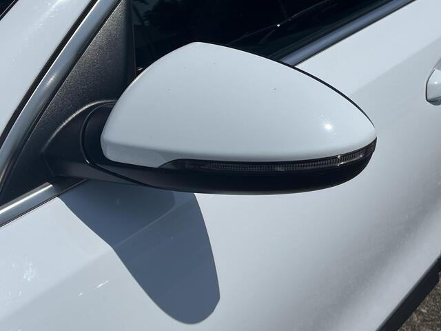 KIA Xceed 1.6 GDi PHEV DynamicLine l Cruise control, Camera, Stoel/stuur-verwarming, Half-leder, LED-verlichting.