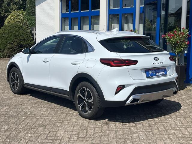 KIA Xceed 1.6 GDi PHEV DynamicLine l Cruise control, Camera, Stoel/stuur-verwarming, Half-leder, LED-verlichting.