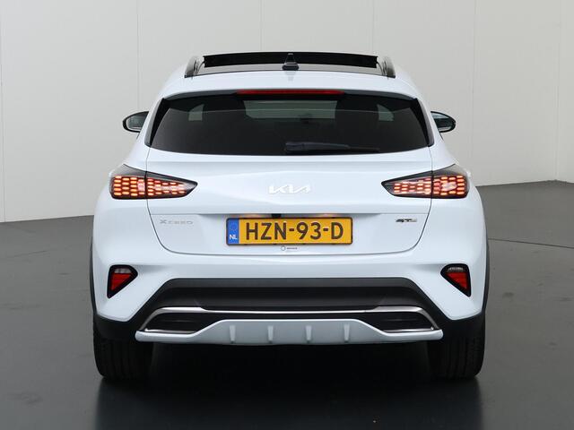 KIA Xceed 1.5 T-GDi DCT7 GT-Line | Panoramaschuifdak | Stoelverwarming | LED-koplampen | Dodehoekassistentie | Achteruitrijcamera | Privacy glass | Stuurwielverwarming |