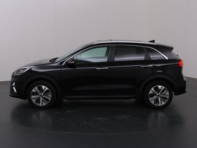 KIA e-Niro ExecutiveLine 64 kWh | Lederen Bekleding | JBL Audio | Dodehoekdetectie | Stoel/Stuurwielverwarming | Stoelventilatie | Elektrisch bedienbare bestuurdersstoel met geheugenfunctie
