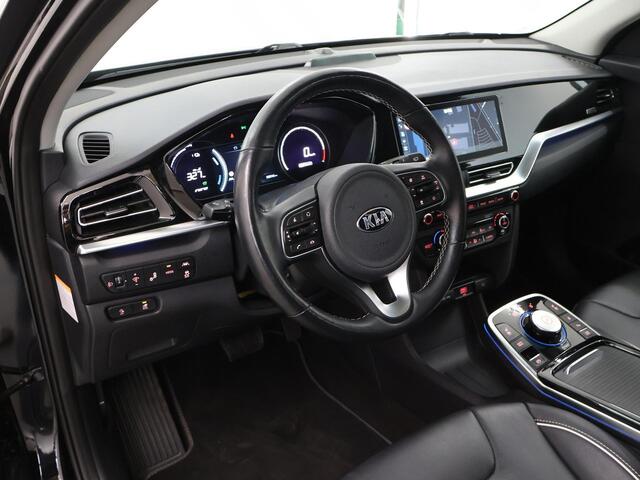 KIA e-Niro ExecutiveLine 64 kWh | Lederen Bekleding | JBL Audio | Dodehoekdetectie | Stoel/Stuurwielverwarming | Stoelventilatie | Elektrisch bedienbare bestuurdersstoel met geheugenfunctie