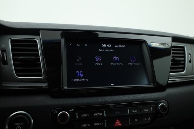 KIA e-Niro ExecutiveLine 64 kWh | CarPlay | JBL | Leder | Keyless | Camera | Stoelventilatie | Navi