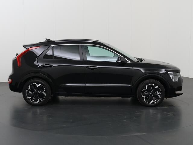 KIA e-Niro EV ExecutiveLine 64.8 kWh | Trekhaak | Harman/kardon audio | Stoelventilatie | Remote smart Parking | Elektrisch verstelb. bestuurdersstoel met geheugen |