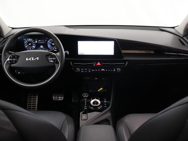 KIA e-Niro EV ExecutiveLine 64.8 kWh | Trekhaak | Harman/kardon audio | Stoelventilatie | Remote smart Parking | Elektrisch verstelb. bestuurdersstoel met geheugen |
