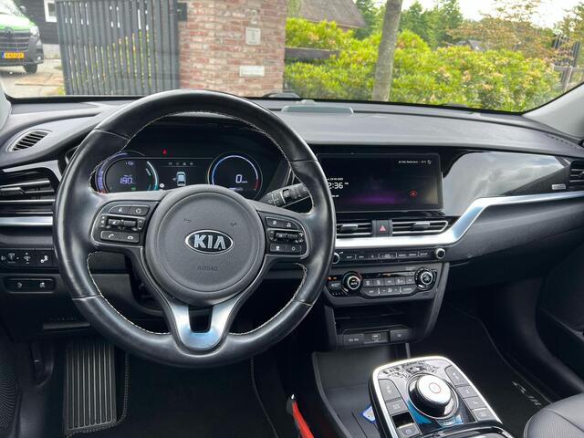 KIA e-Niro ExecutiveLine 64 kWh | Facelift Model | Camera | Apple Carplay | JBL | Cruise Control | Dealeronderhouden |