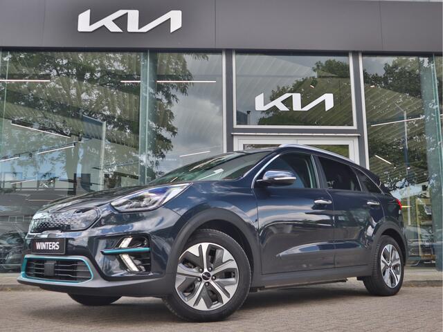 KIA e-Niro ExecutiveLine 64 kWh 3-Fase Cruise Control Adaptief | Navigatie | Camera | Leder | Stoelverwarming | Schuifdak | Tot 10Jr. Kia-Garantie |