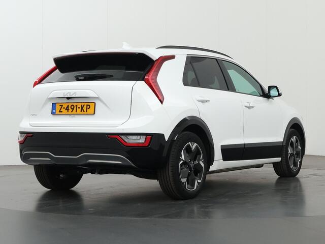 KIA e-Niro EV DynamicPlusLine 64.8 kWh | Panoramadak | Stoel/Stuurwielverwarming | Head-Up Display | Dodehoek detectie |