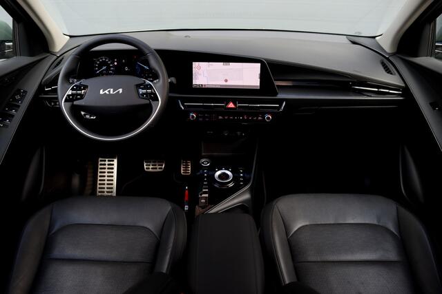 KIA e-Niro EV ExecutiveLine 64.8 kWh | Panoramadak | HUD | Adaptive Cruise Control | Stoelkoeling | Memory | Harman/Kardon | Camera | Stoel-, Stuur- en Achterbankverwarming |