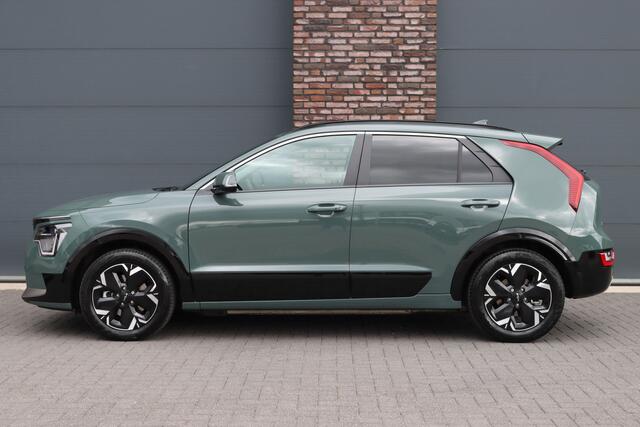 KIA e-Niro EV ExecutiveLine 64.8 kWh | Panoramadak | HUD | Adaptive Cruise Control | Stoelkoeling | Memory | Harman/Kardon | Camera | Stoel-, Stuur- en Achterbankverwarming |