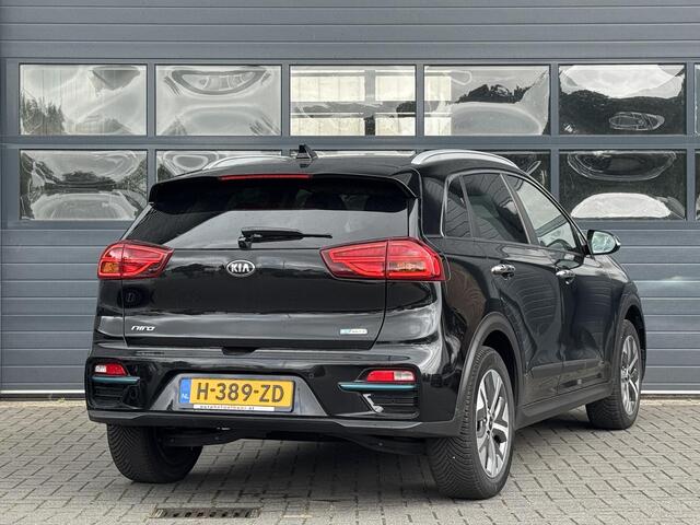 KIA e-Niro EXECUTIVELINE 64 kWh I 3-FASE I CLIMATE CONTROL I APPLE CARPLAY I ACHTERUITRIJ CAMERA I ADAPTIVE CRUISE CONTROL