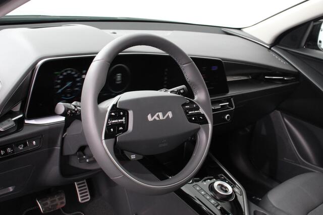 KIA e-Niro EV DynamicPlusLine 64.8 kWh Navigatie Half Leder Schuif-kantel dak Electrisch bedienbare achterklep Camera
