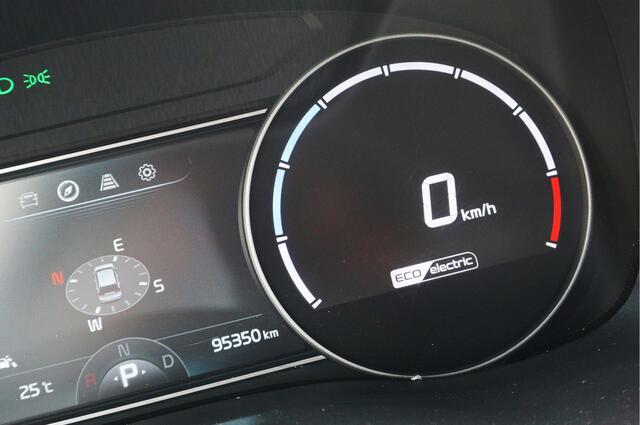 KIA e-Niro ExecutiveLine 64 kWh SOH 100% Leer