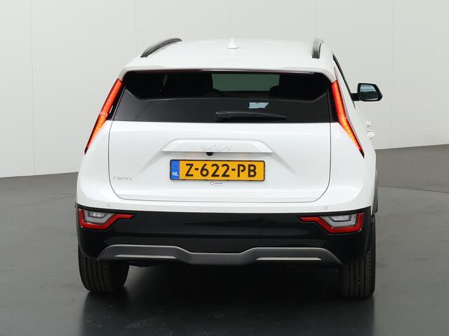 KIA e-Niro EV Edition Advanced 64.8 kWh | Navigatie | Parkeercamera | Stoelverwarming | Keyless Go |